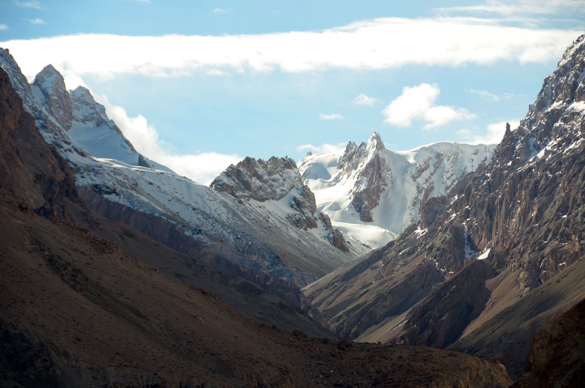 19 Snow Ridge North Of Durbin Kangri I Just After Leaving Kulquin Bulak Camp In Shaksgam Valley On Trek To Gasherbrum North Base Camp In China 